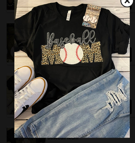 Baseball softball mom