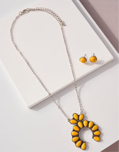 Yellow western necklace
